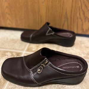 Naturalizer Women’s Dark Brown Leather Adile Slip On Mules Sz-9
